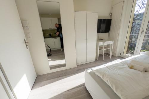 Cozy Urban Studio in the City BE31, Цюрих (фото 9)