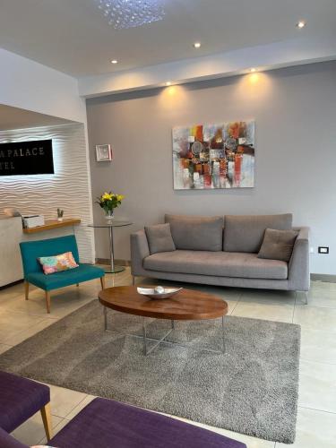 Photo - Columbia Palace Hotel