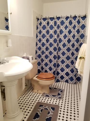 Studio apartment near Columbus Circle/Central Park in New York, USA