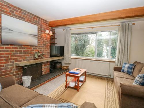 Swan Dyke Cottage - image 5