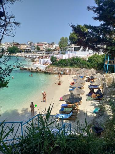 Manta Hotel – Ksamil, IL