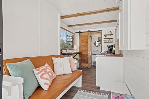 New The Texas Retreat-Container Home in Fredericksburg, USA