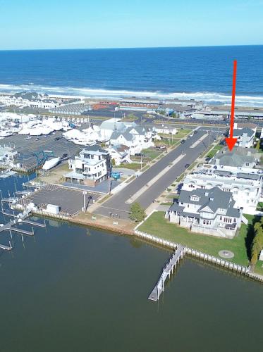 Beautiful Beach House Sea Bright Nj in Sea Bright, USA