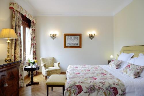 Classic Double Room with Spa Access