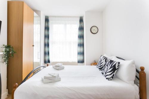 City Center Camden Market Budget Apartment and Rooms, Londyn