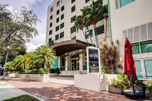 Adorable 12th Floor Standard Unit Parking Included, Miami (Florida)