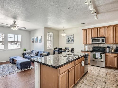 1BR Condo near Dove Valley