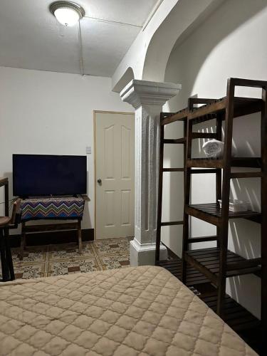 Deluxe Double Room image 2
