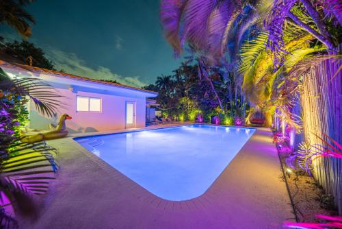 New Luxury Villa Delilah Biscayne Park