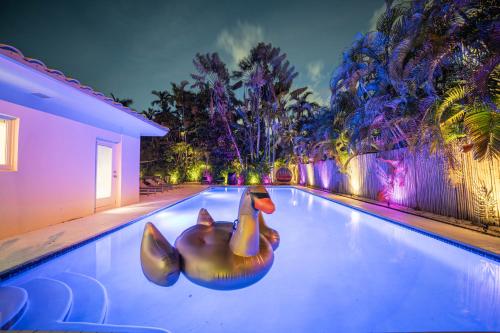 New Luxury Villa Delilah Biscayne Park