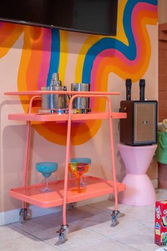 10mins to IUB: 4bd - Karaoke - Pickleball