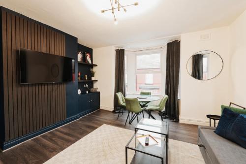 Lamara Flat 2, Liverpool