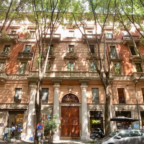Bright mini studio in the heart of Milan, Mediolan