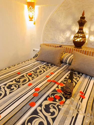 Casa Cueva The Exclusive Royal Andalusian Cave in Alcudia de Guadix