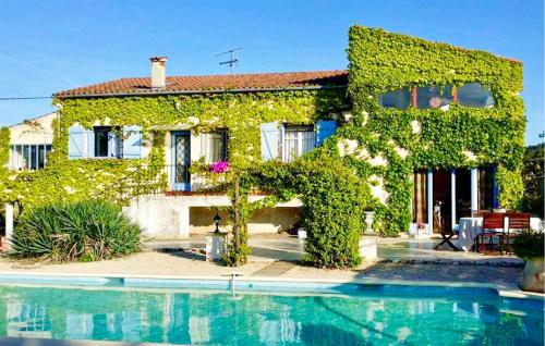 Lovely Home In Lorgues With Outdoor Swimming Pool - Location saisonnière - Lorgues