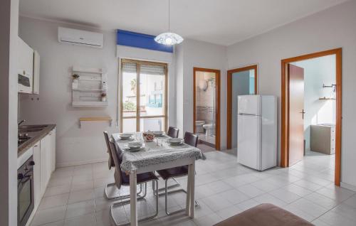 Awesome Apartment In Briatico With Kitchen