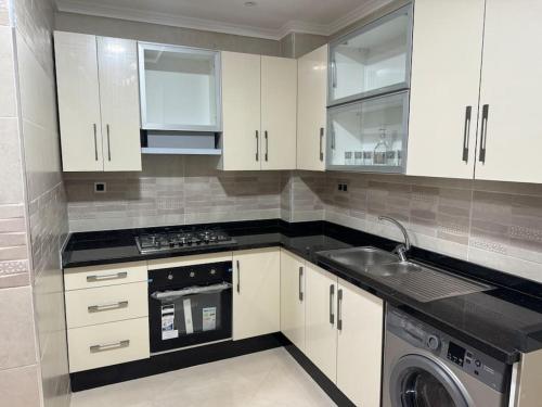 Family-sized Cosy Apartment in Larache