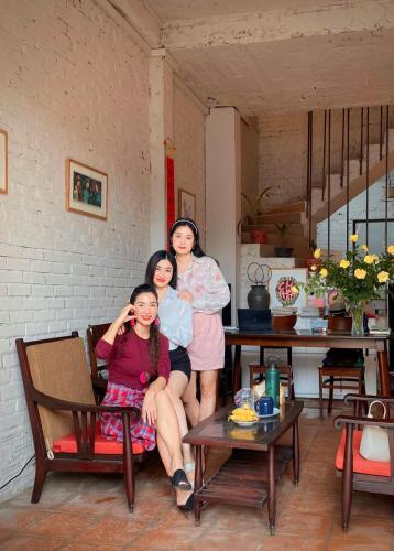May’s house Nha cua May