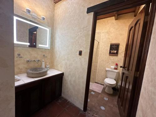 Casa Los Héroes, Antigua Guatemala (photo 9)