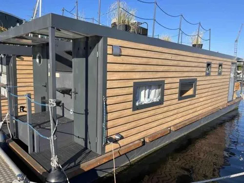 Ahoy Masal Modern retreat in Lübeck, Deutschland