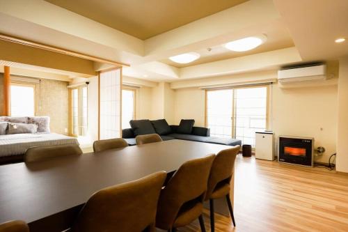 MolinHotels702 -Sapporo Onsen Story- 1L2Room K-Bed1&W-bed3 8persons