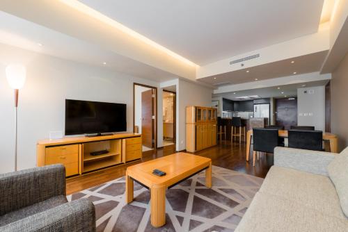 Shanghai Centre Serviced Apartment Shanghai Centre Serviced Apartment