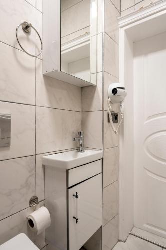 Double Room image 5