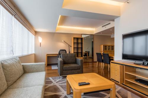 Shanghai Centre Serviced Apartment Shanghai Centre Serviced Apartment