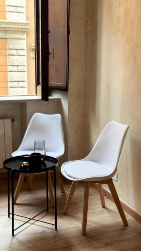 Ten Miles Guesthouse Roma - main image