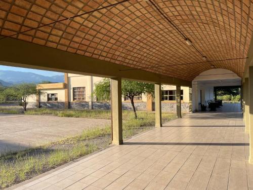 Dārzs, Casa de Retiros Virgen de Guadalupe, Finca la Soledad. Bodega Prelatura in Santa María