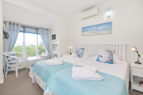2 twin beds