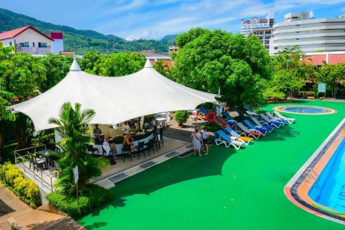 Patong Resort Hotel15