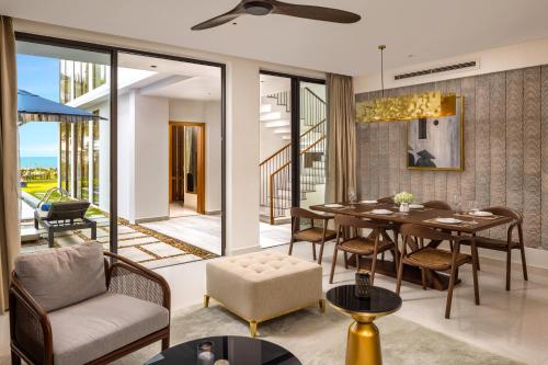 Wyndham Hoi An Royal Beachfront Resort & Villas in Cam An