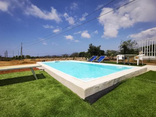 Monolocale con Piscina a Torre San Giovanni