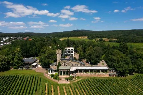 Hotel Burg Schwarzenstein in Geisenheim, Deutschland