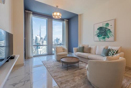 Noora Tower I Habtoor City I Spacious 3BDR plus maid room I Business Bay - image 3