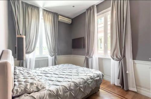 Vatican Home 51, Roma