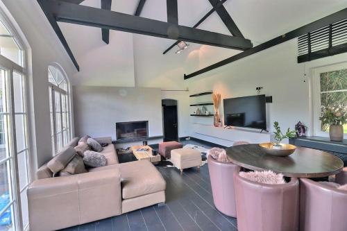 Le cosy Cottage du chêne (Le cosy Cottage du chene) in 拉恩