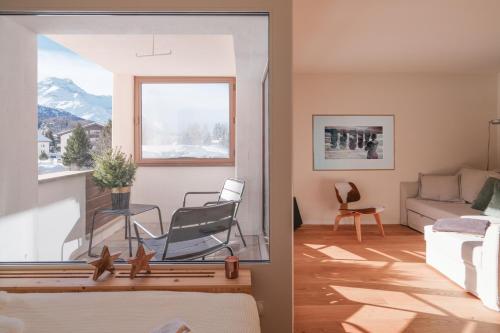 Residenza Lagrev - 2 ½ Zimmerwohnung Nr 206 - Typ 25A - 1 Etage - Süd – khách sạn tại Sils Im Engadinsegl