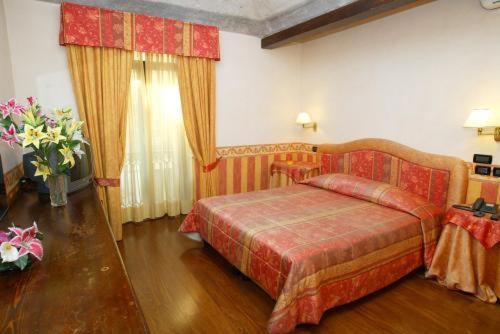 Hotel Due Mondi - image 12