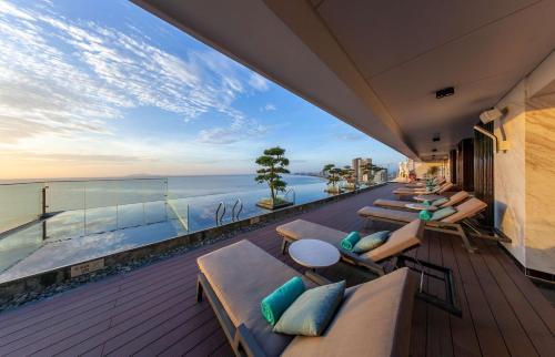 View, Hilton Garden Inn Da Nang in Phước Mỹ