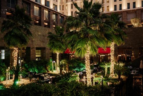Ritz Carlton Residences DIFC Downtown Dubai, Dubaj (zdjęcie 10)