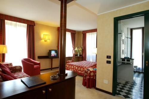 Hotel Due Mondi - image 10