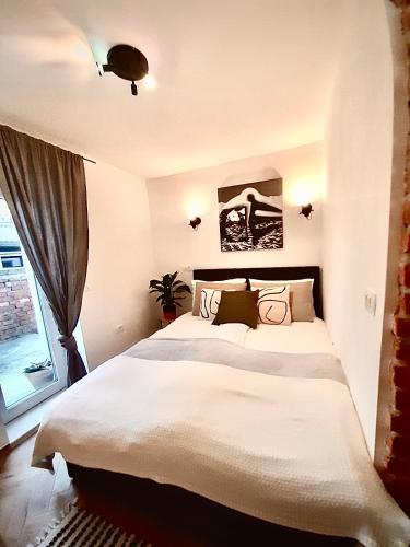 GG art apartments III