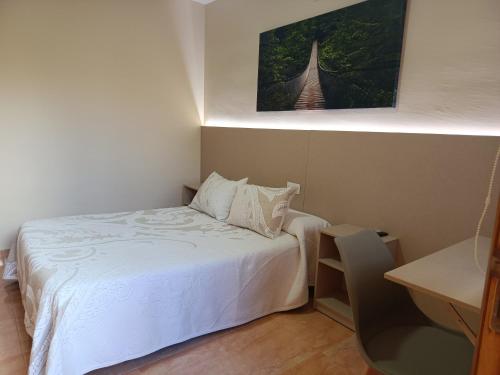 Las Rosas Room Type - Double Room Without Exterior View