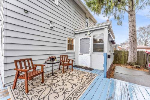 المرافق, Central Falls Hideaway in كيوياهوجا فالز