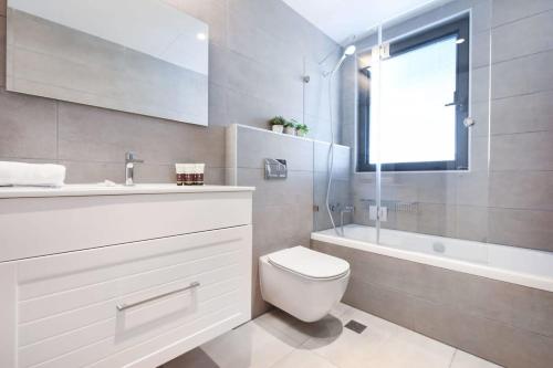 Apartment image 9