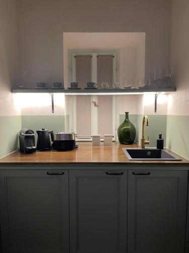 Stunning Athens Apartment | 1 Bedroom | Apartment Juvia | Athinaidos - image 6