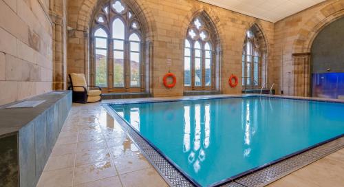 Úszómedence, The Caledonian 3 Bedroom Self Catering Apartment in historic Abbey in Fort Augustus Városközpont