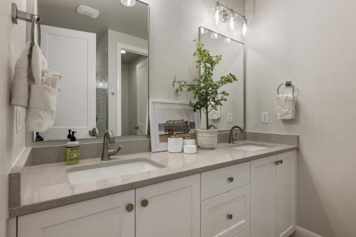 Mermaid Lagoon townhouse - image 10